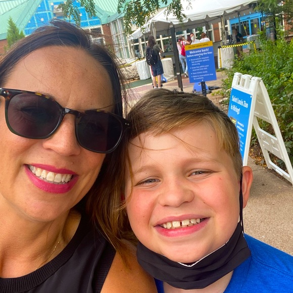 Meet your Posher, Keli - Picture 1 of 1